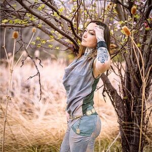 Cross fox limited edition  Persephone top, worn once.